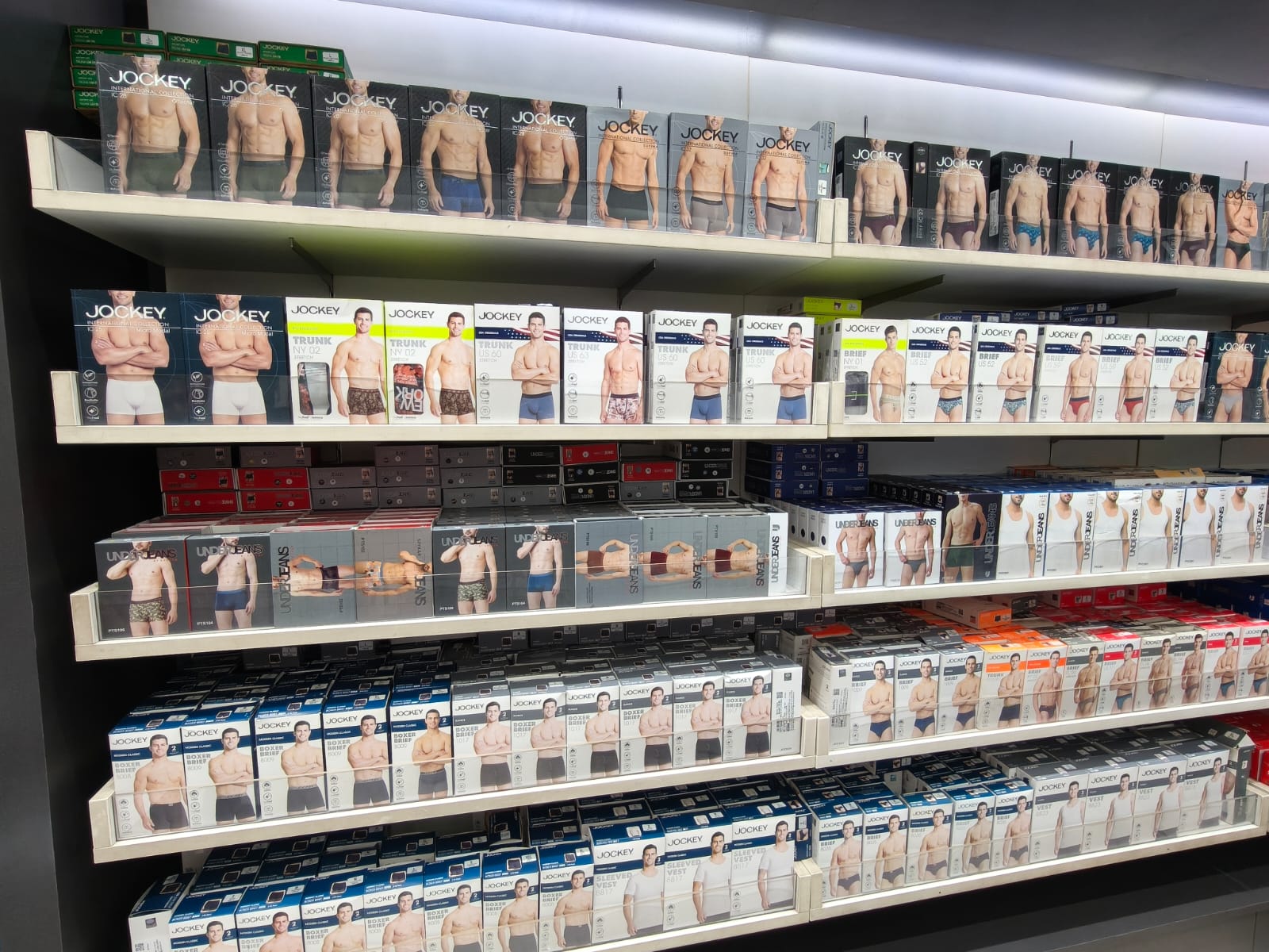 Best retail in Navi Mumbai - Jockey men's innerwear trunks, briefs and boxer briefs shelf display